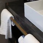 מלון 3t Boutique איבראה