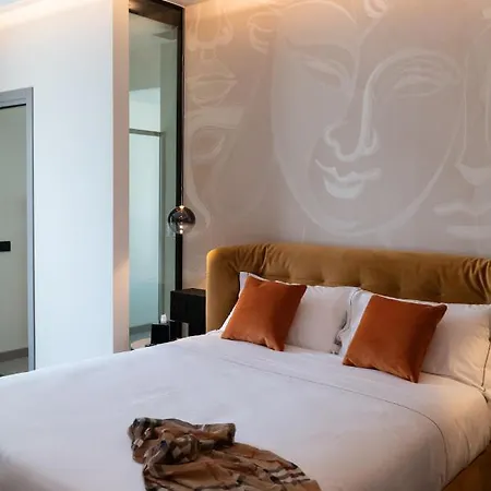 3t Boutique 4*