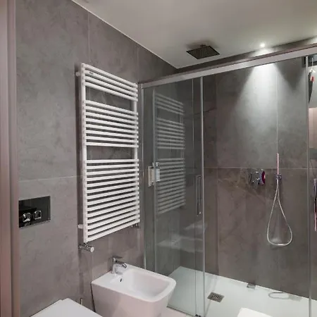 3t Boutique 4* Ιβρέα